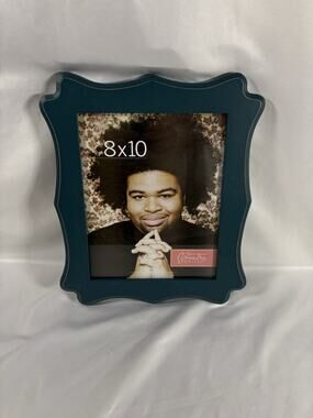 Green Tree Gallery 8x10 Picture Frame